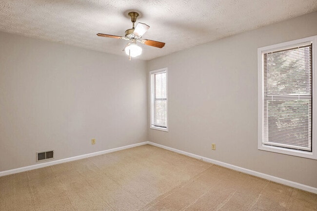 Building Photo - 2175 Wenlok Trail