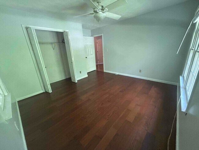 Building Photo - 236 Coopers Pond Dr