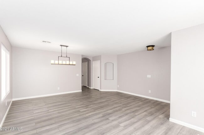 Building Photo - 2518 W Bent Tree Dr