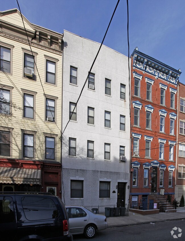 Building Photo - 216 Jefferson St