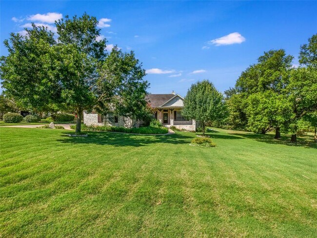 Building Photo - 131 Huck Finn Trail