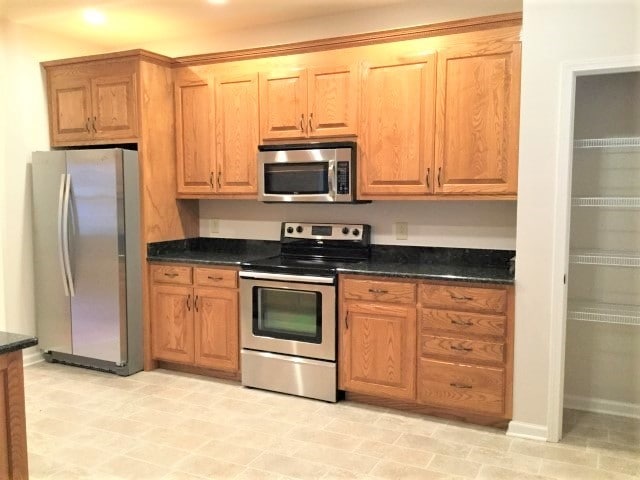 Building Photo - 103 High Ridge Dr S