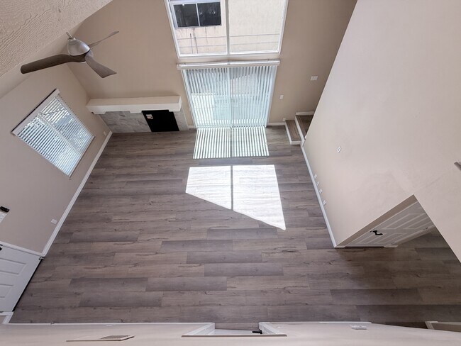 Building Photo - 435 Anacapa Cir