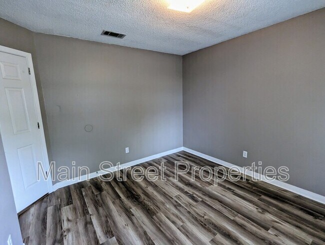 Building Photo - 3441 Jubilee Dr