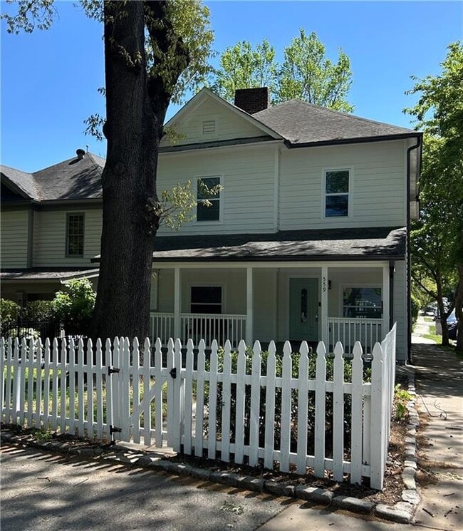 Building Photo - 559 Angier Ave NE