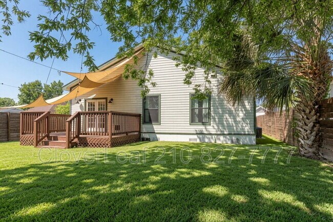 Building Photo - 242 Furnish Ave