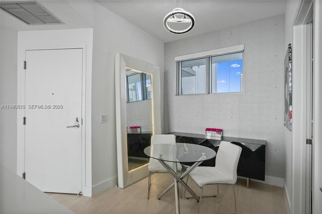 Building Photo - 2900 NE 7th Ave