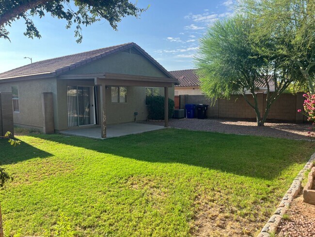 Building Photo - Beautiful 3bd/2ba home with RV Gate
