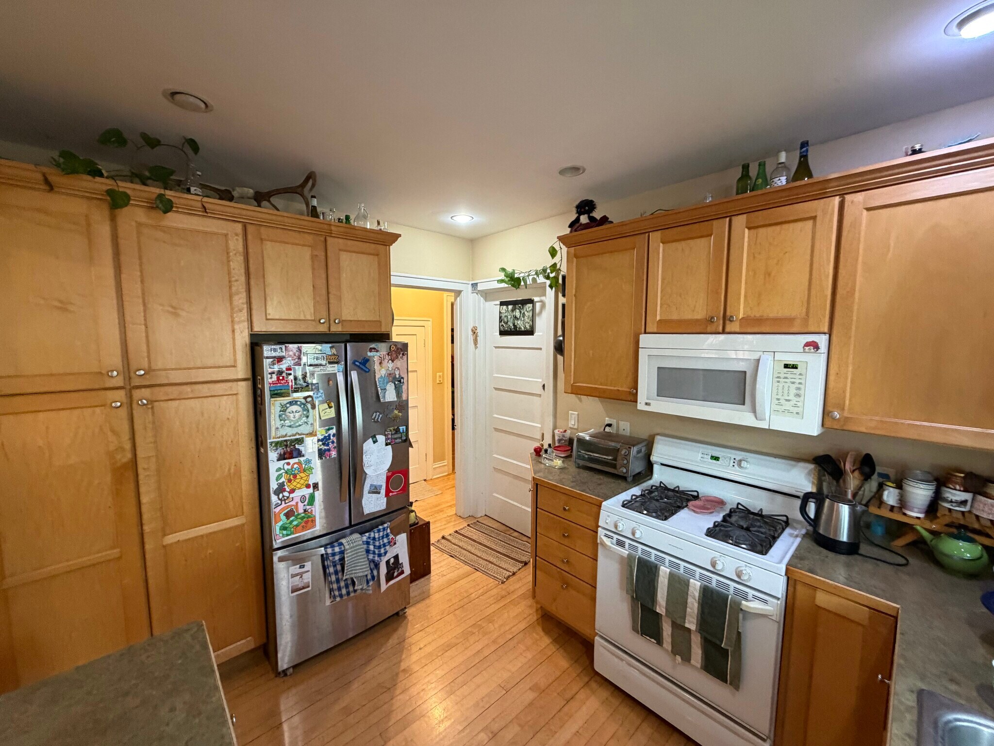Building Photo - 1256 Spaight St