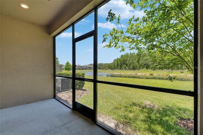 Building Photo - 4899 Isola Ct