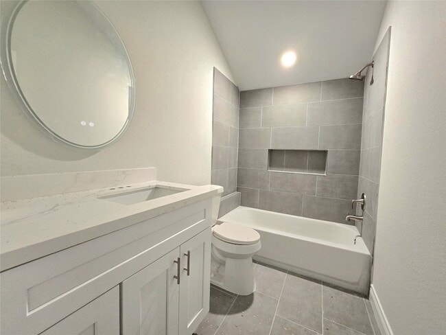 Building Photo - 12813 Andromeda Ct