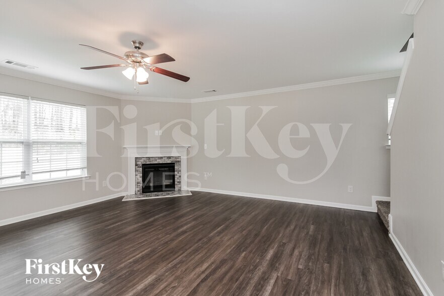 Building Photo - 7516 Niccoline Ln