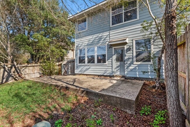 Building Photo - 71 Summer Haze Cir