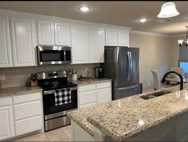 Building Photo - 2105 Hill Crest Ct