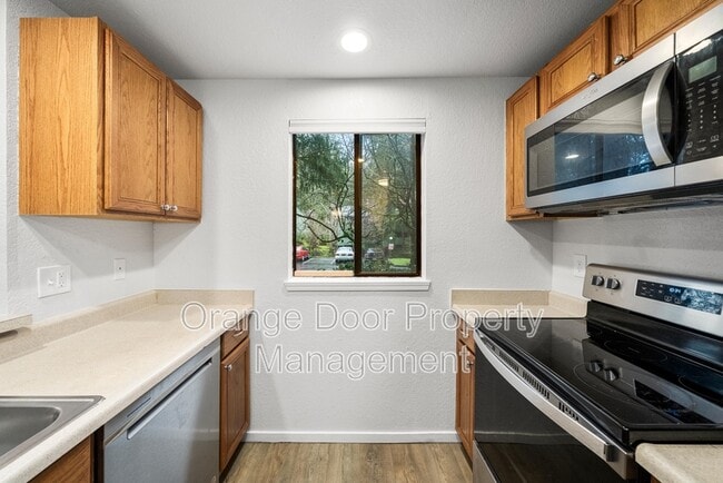 Building Photo - 156 S 329th Pl