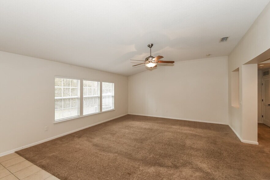 Building Photo - 2274 Tyson Lake Dr