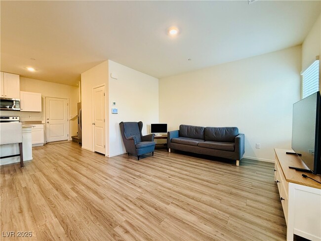 Building Photo - 502 Foothill Cove Ln