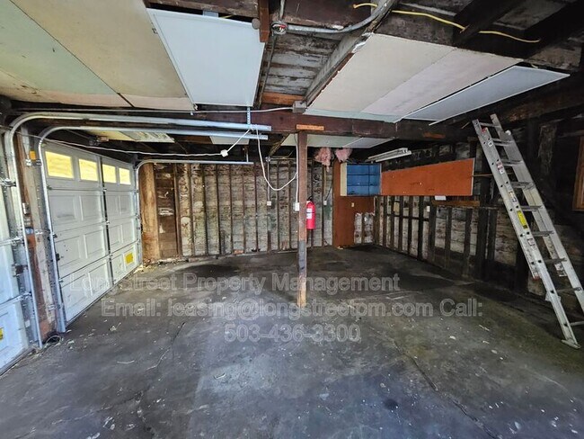 Building Photo - 7209 N McKenna Ave