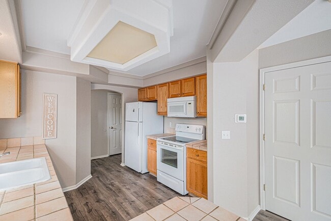 Building Photo - Charming 2-Bedroom Home in Highlands Ranch...