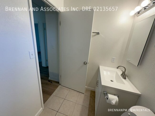 Building Photo - 8505 Innsdale Ln