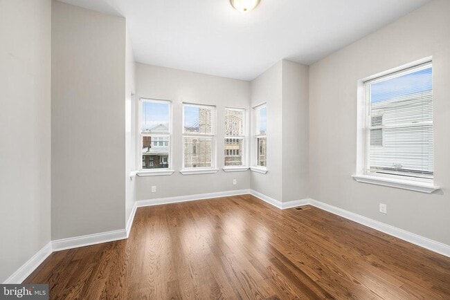 Building Photo - 1240 S 56th St