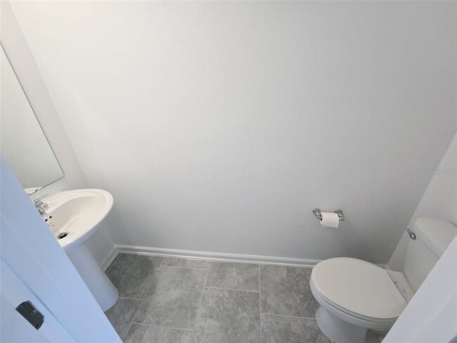 Building Photo - 7649 Stone Crk Trl