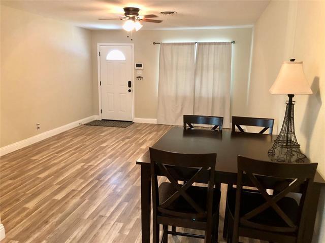 Building Photo - 2127 E Mitchell St