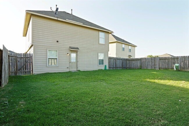 Building Photo - 12707 Claradeen Ct
