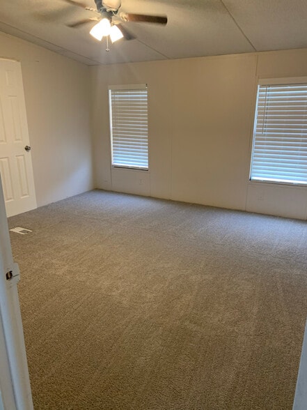 Building Photo - 3424 Alicia Ln