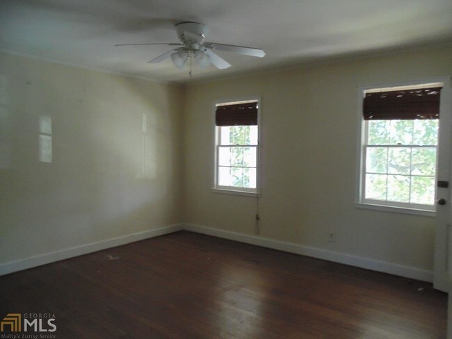 Building Photo - 1630 W Peachtree St NE