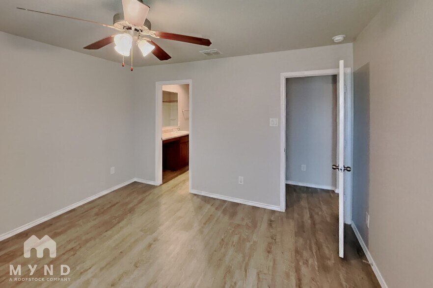 Building Photo - 12920 Cicely Ct