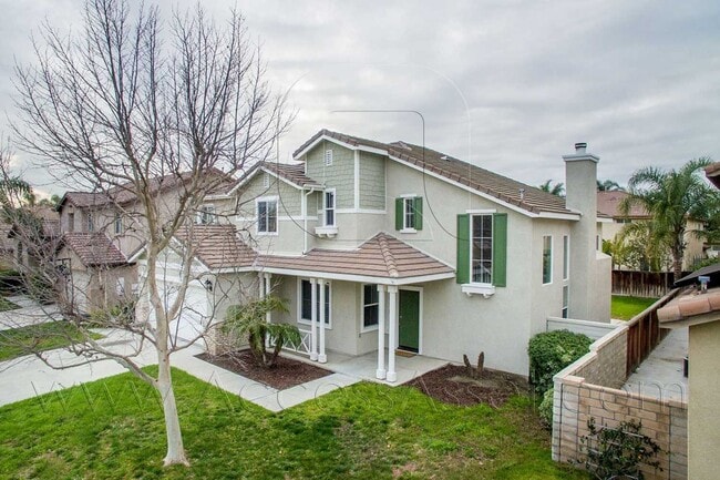 Building Photo - Stunning 4 Bed/2.5 Bath Home In Corona With Great Curb Appeal!