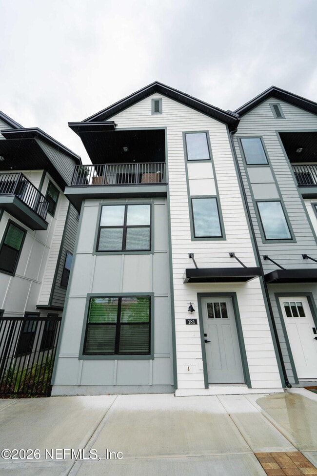Building Photo - 181 Barstow Pl