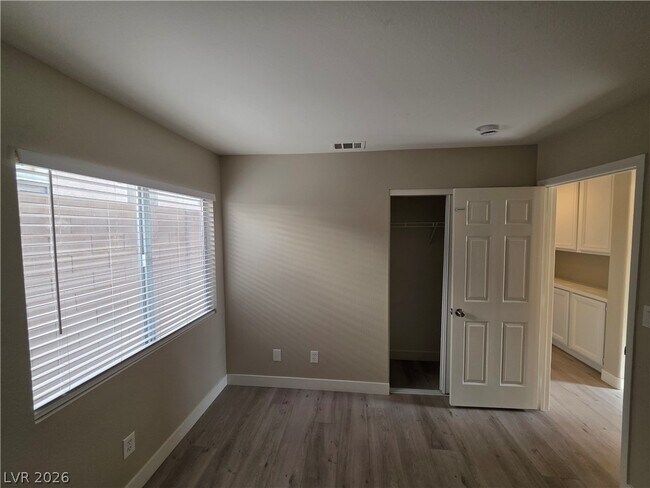 Building Photo - 626 Palmwood Ln