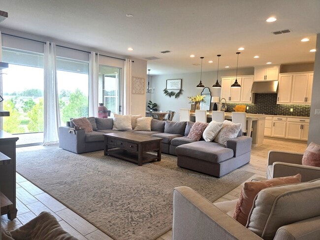Building Photo - Two Story in Gated Lakeview Preserve