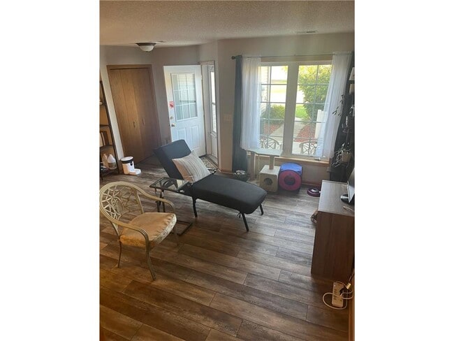Building Photo - 1585 Serenity Ln