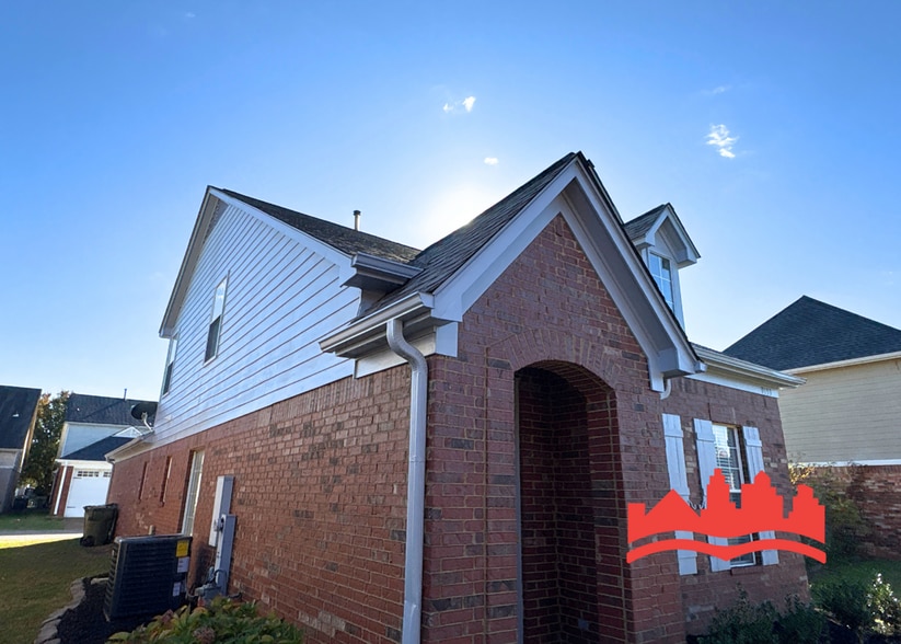 Building Photo - Welcome to 9133 Chimney Rock Blvd!