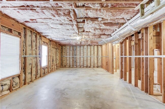 Building Photo - 5135 Amberden Hall Dr