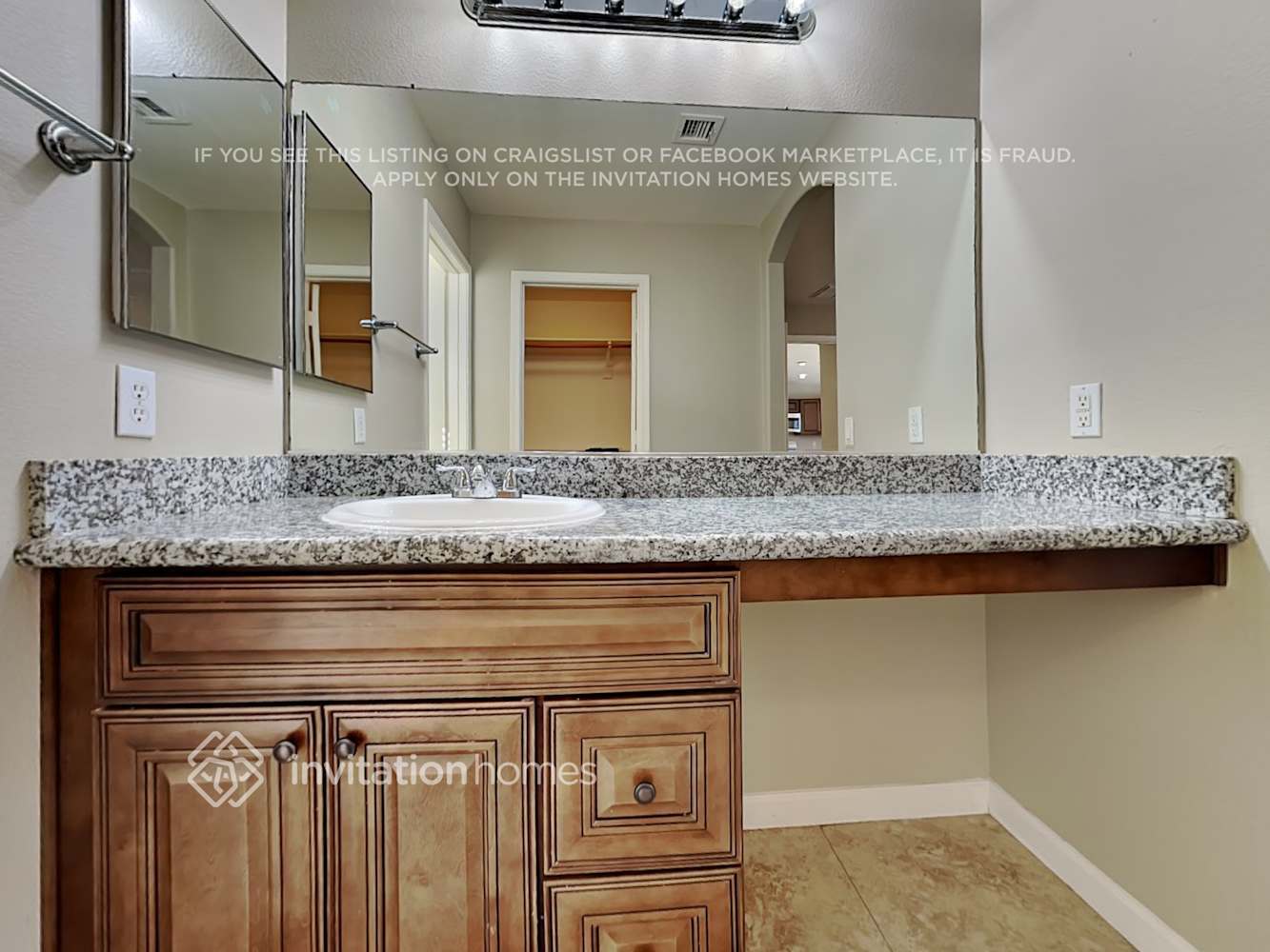 Building Photo - 40177 N Costa Del Sol Dr