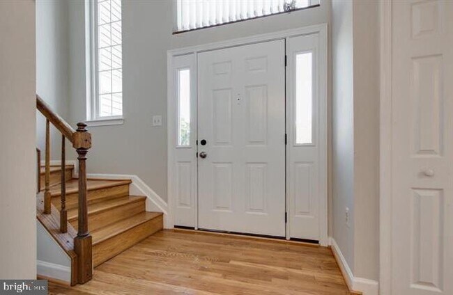 Building Photo - 8533 Harvest View Ct