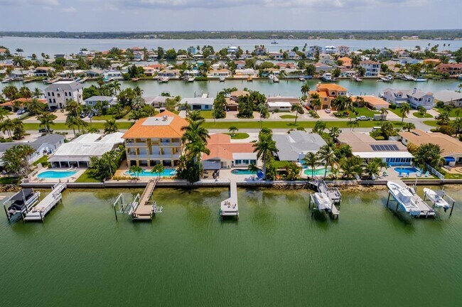 Building Photo - 11240 7th St E