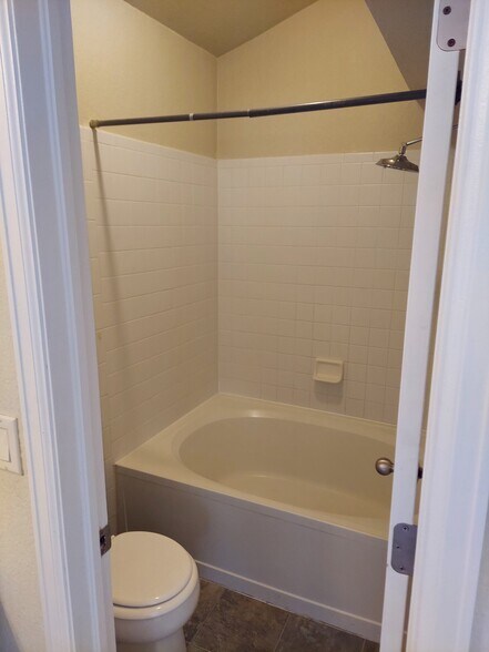 Building Photo - 4316 Horizonpoint Dr