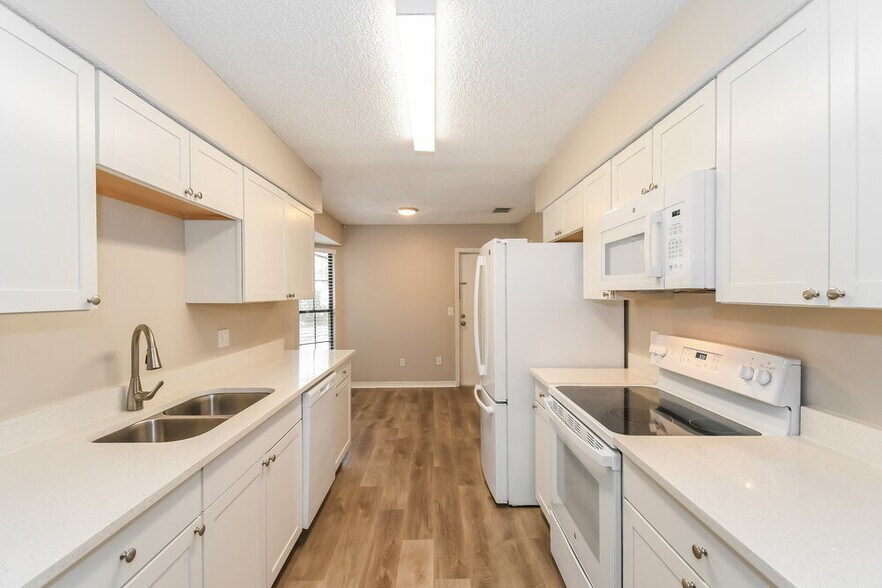 Building Photo - 2098 Allison Ct