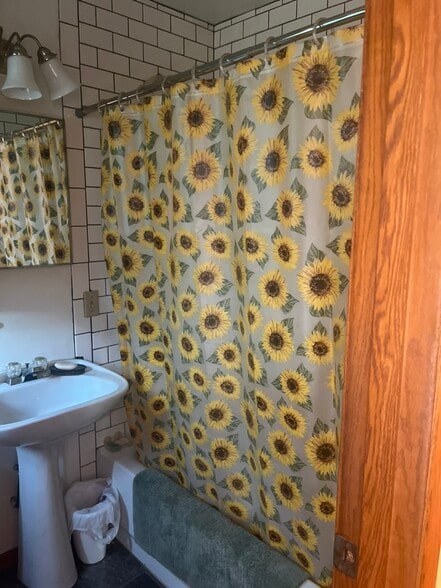 Building Photo - 2284 Jackson St