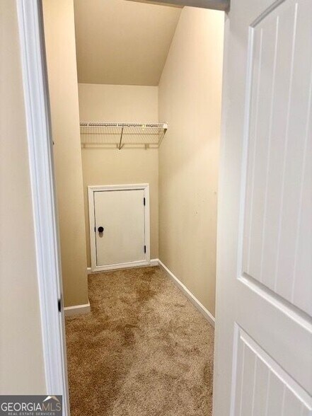 Building Photo - 193 CAMELLIA