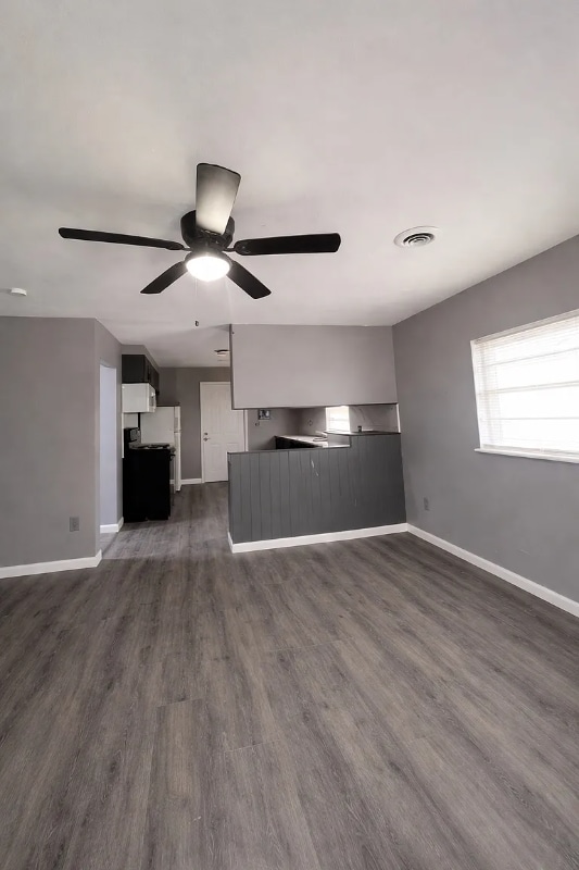 Building Photo - 3643 Elsa Ave