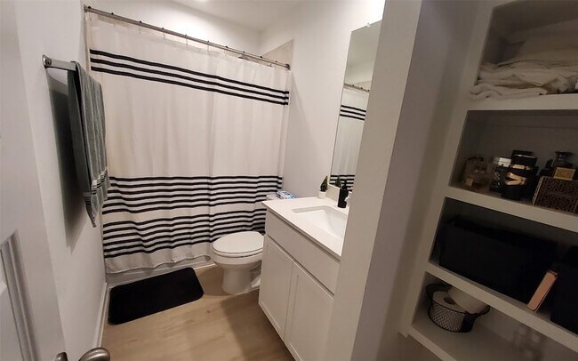 Building Photo - 31739 Margaret Woods Ln