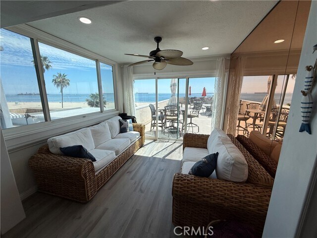 Building Photo - 1174 E Ocean Blvd