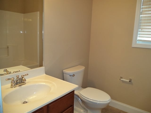 Building Photo - 5818 Rhyne Cove Ln