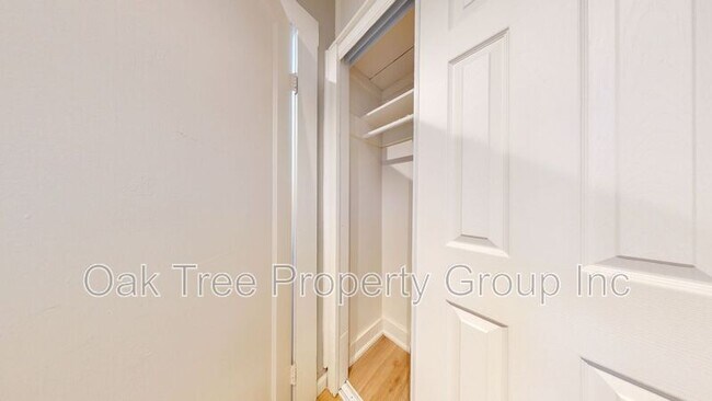 Building Photo - 144 Grand Ave